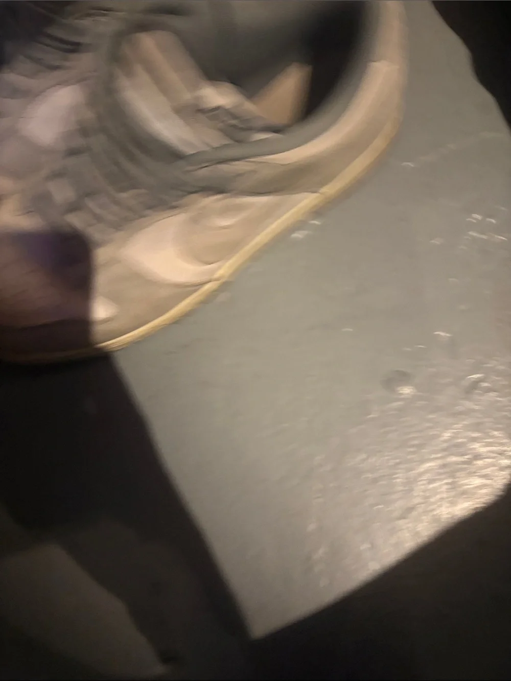 Nike Men’s Low-Top Sneakers in Gray and Beige